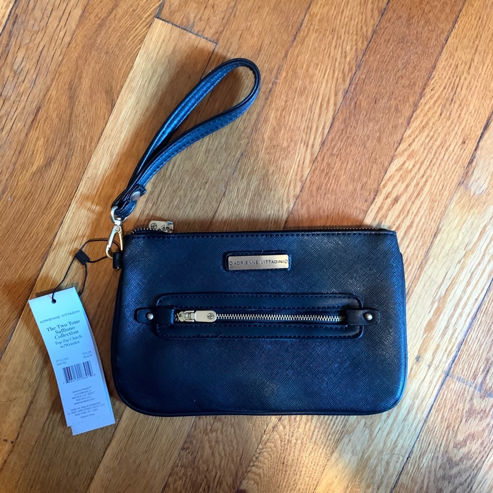 Adrienne Vittadini Black & Gold Wristlet